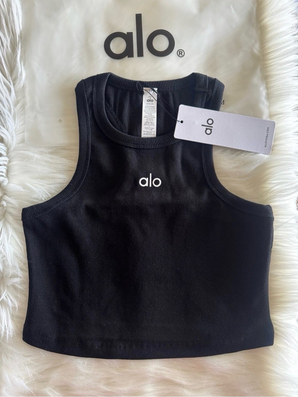 Alo Tank Top in Black - Size S